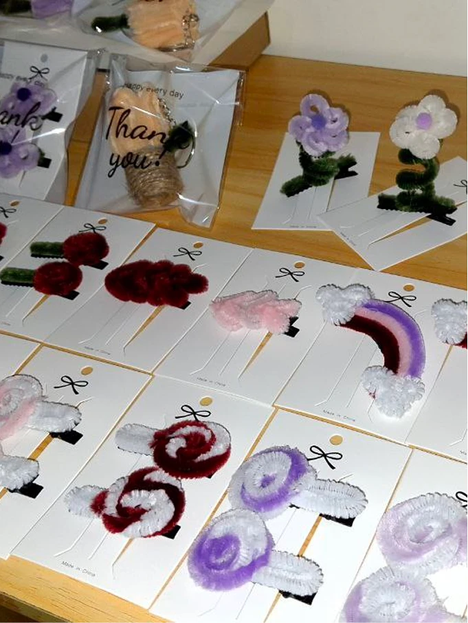 Handmade accessories from Unique Co