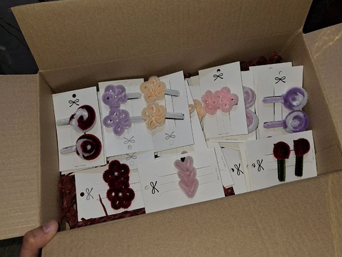 Accessories arranged in a box